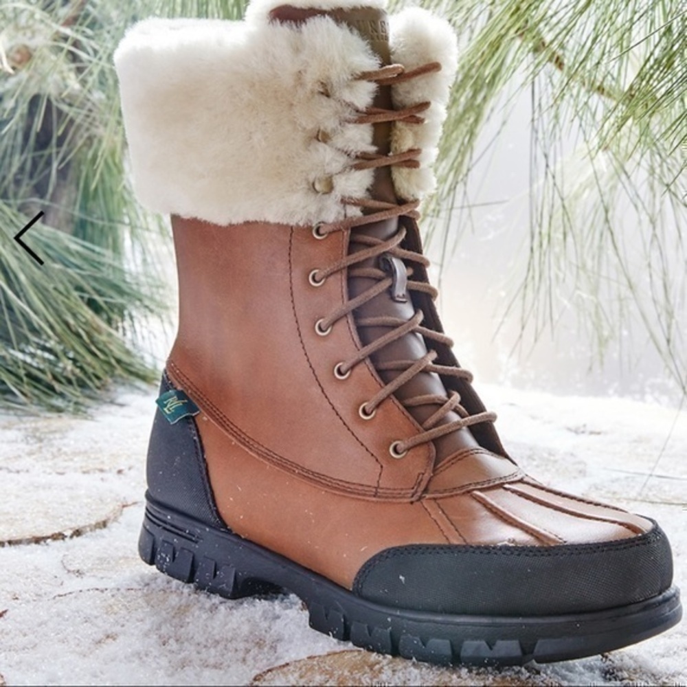 Lauren Ralph Lauren women’s real fur collar Quinta Boot Size 5.5B